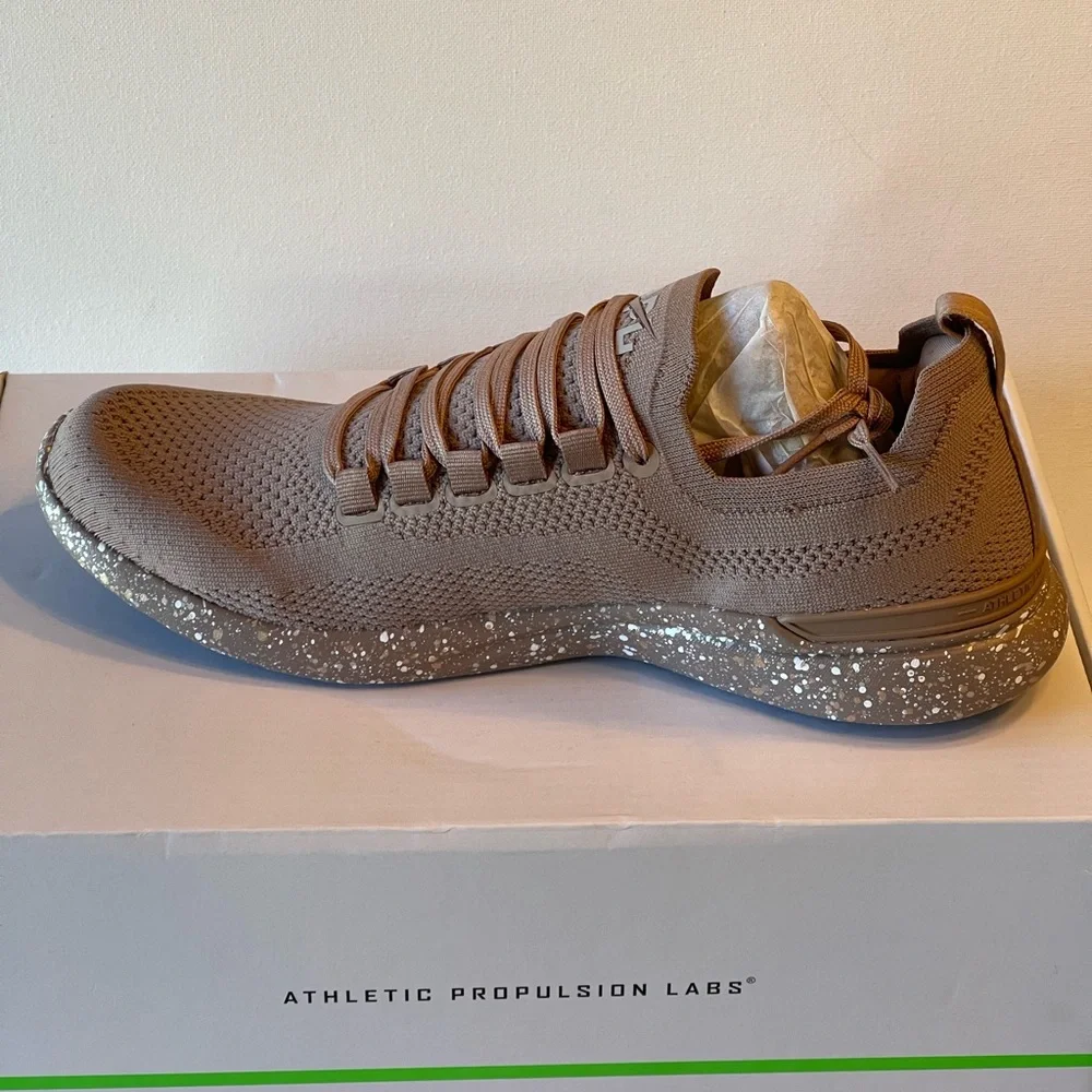 NIB APL TECHLOOM BREEZE MENS RUNNING SHOES CLAY/ALMOND/SPECKLE SIZE 9 - Picture 4 of 16